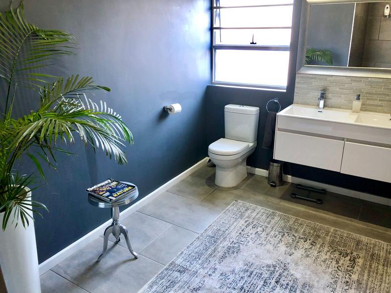 8 Bedroom Property for Sale in Grabouw Western Cape